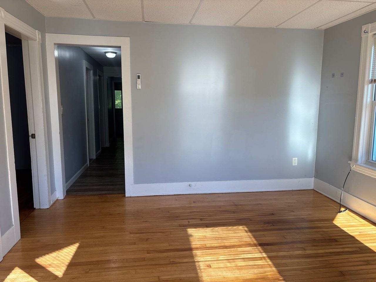 106 Illinois St - Photo 4 of 14