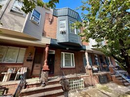 featured image of 2248 S Beechwood St