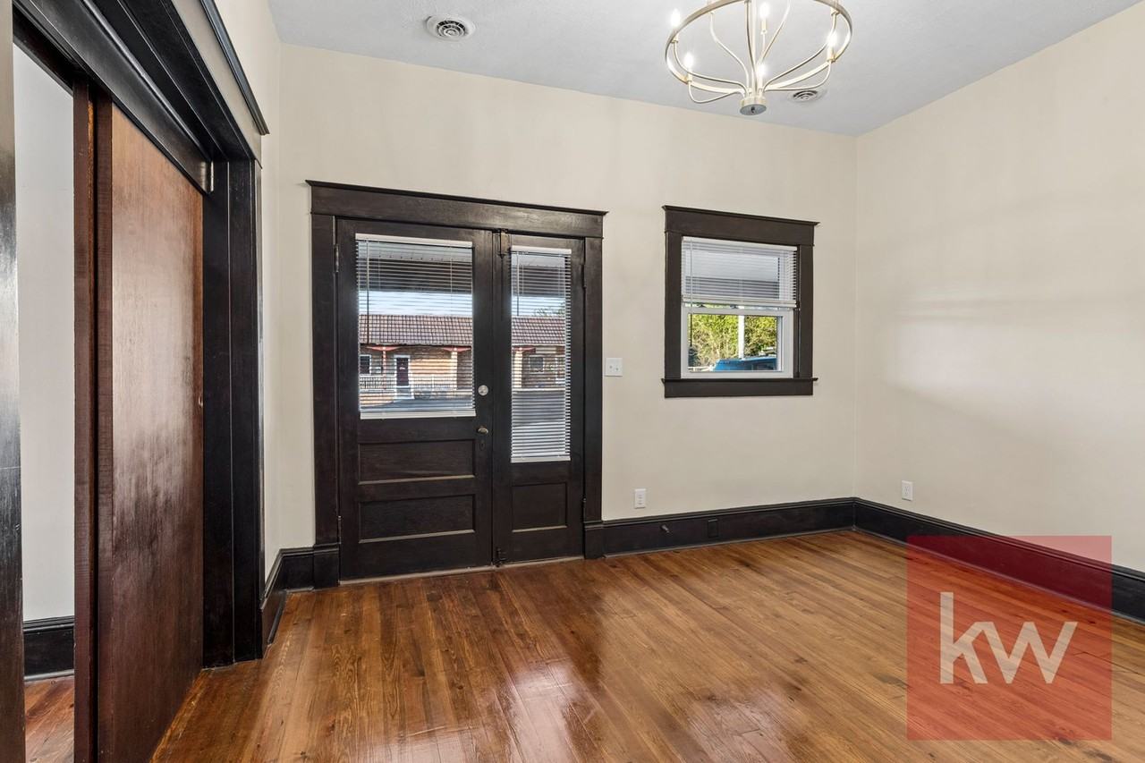 1116 Shelby St - Photo 2 of 38