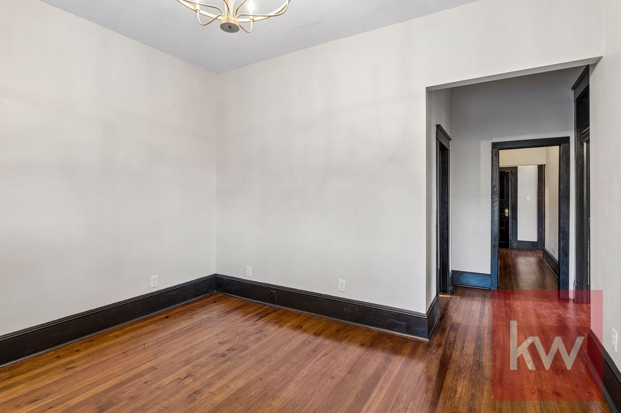 1116 Shelby St - Photo 3 of 38