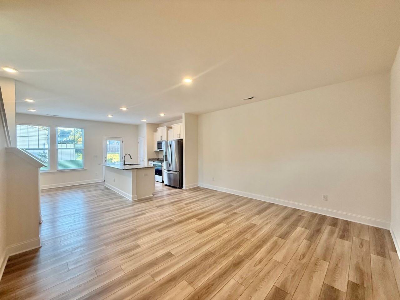 6138 Arsenal Ave - Photo 2 of 19