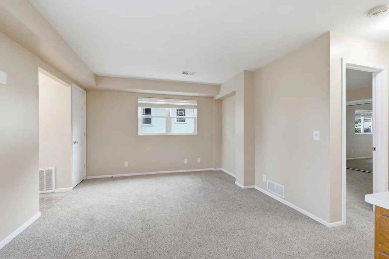 3712 Bloomington Ave - Photo 2 of 6