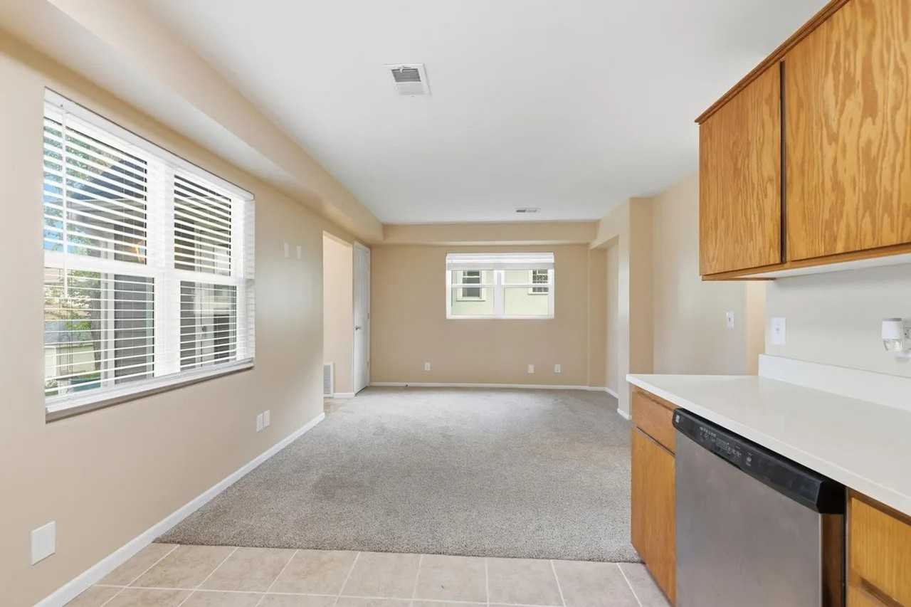 3712 Bloomington Ave - Photo 6 of 6