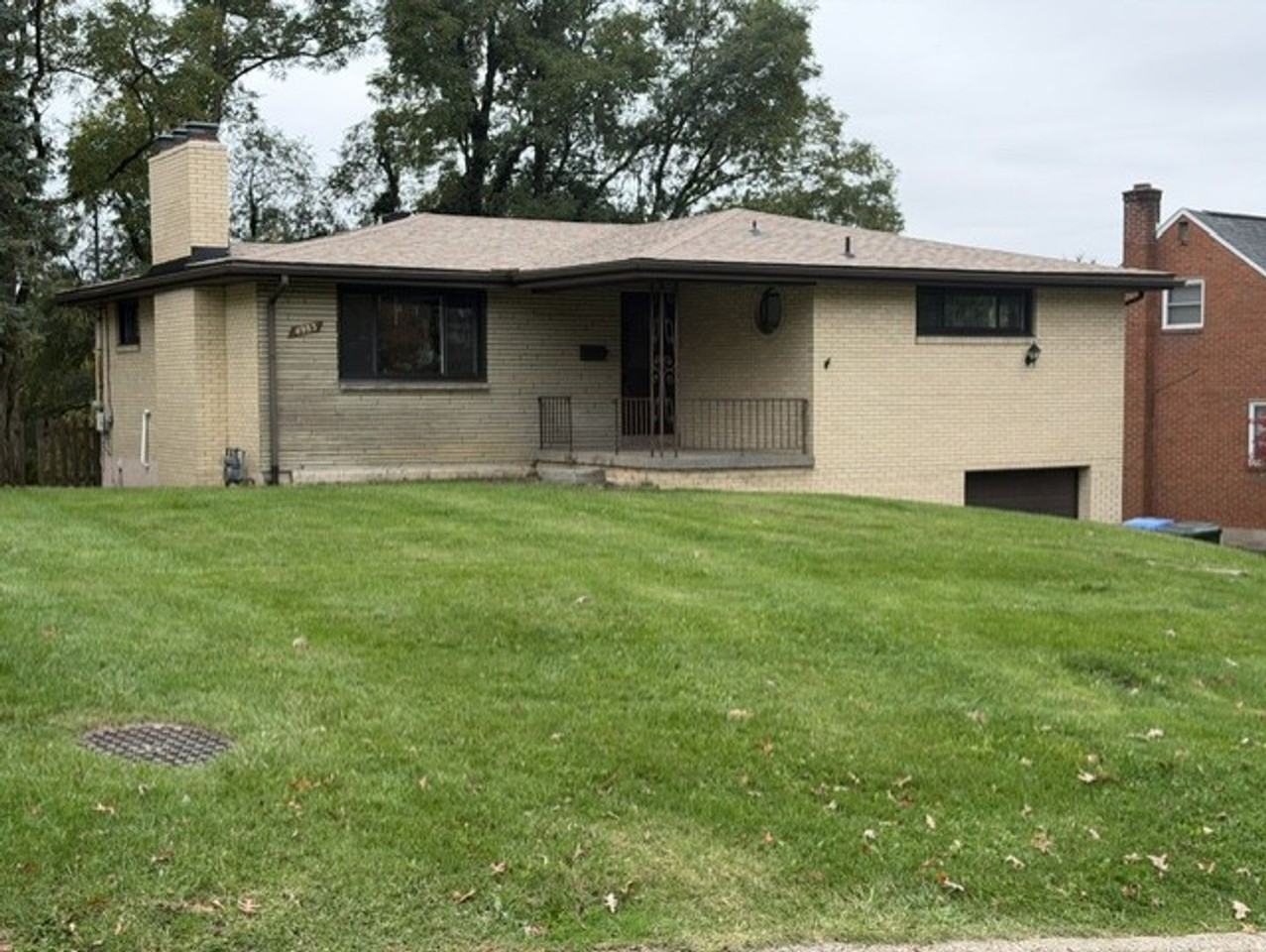 4983 Willow Dr - Photo 4 of 45