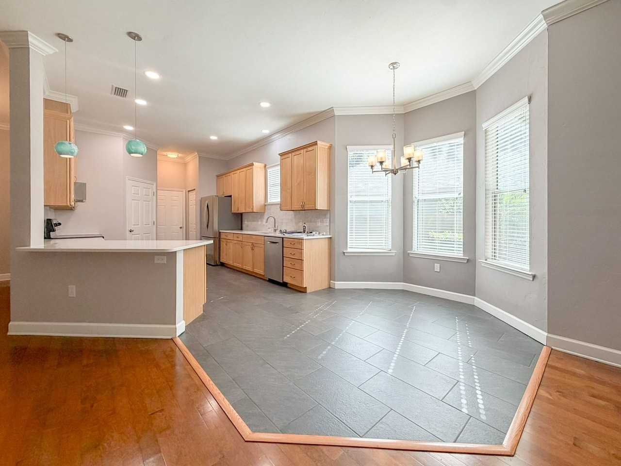 9044 Sw 25th Rd - Photo 7 of 43