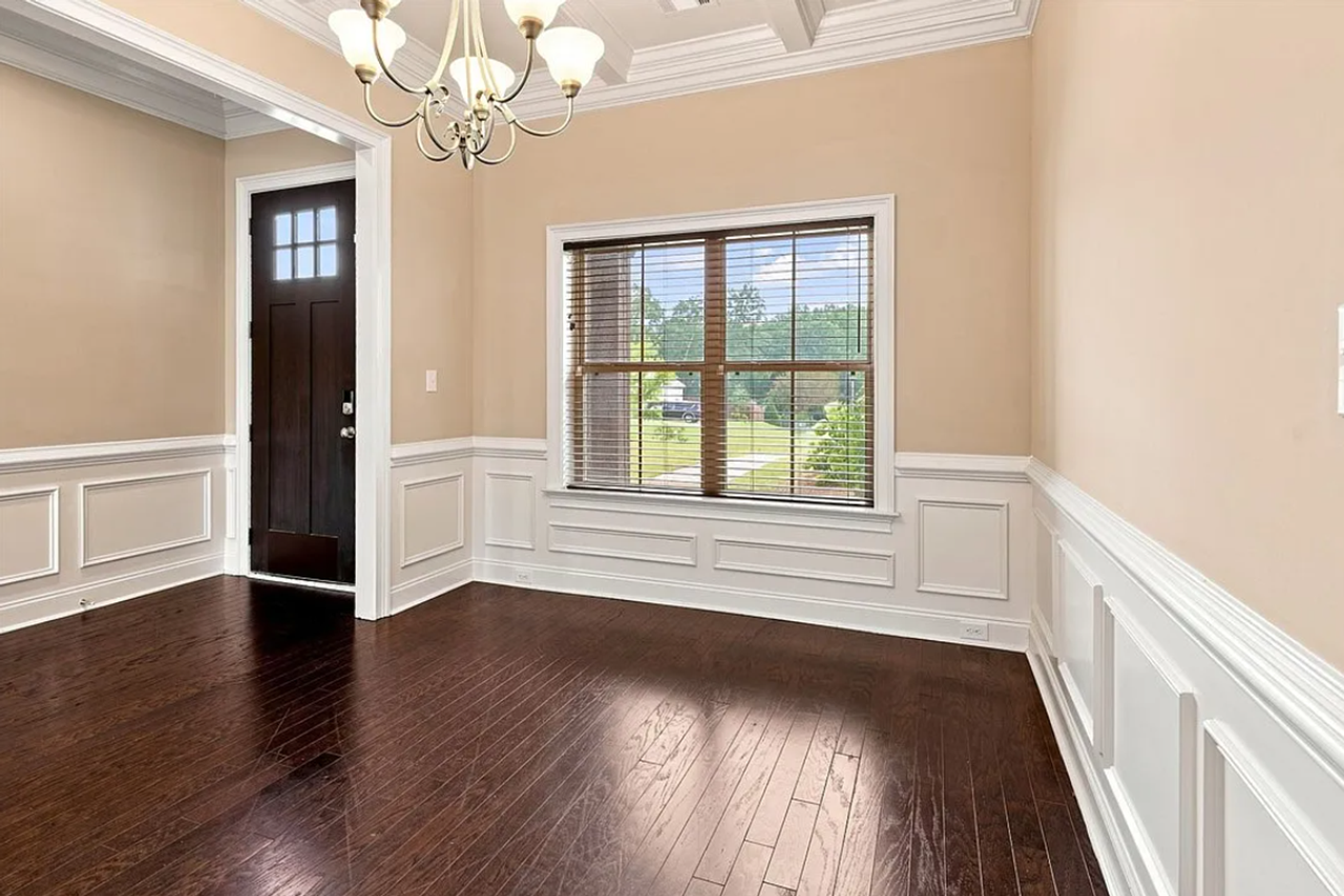 856 Violet Ln - Photo 5 of 46