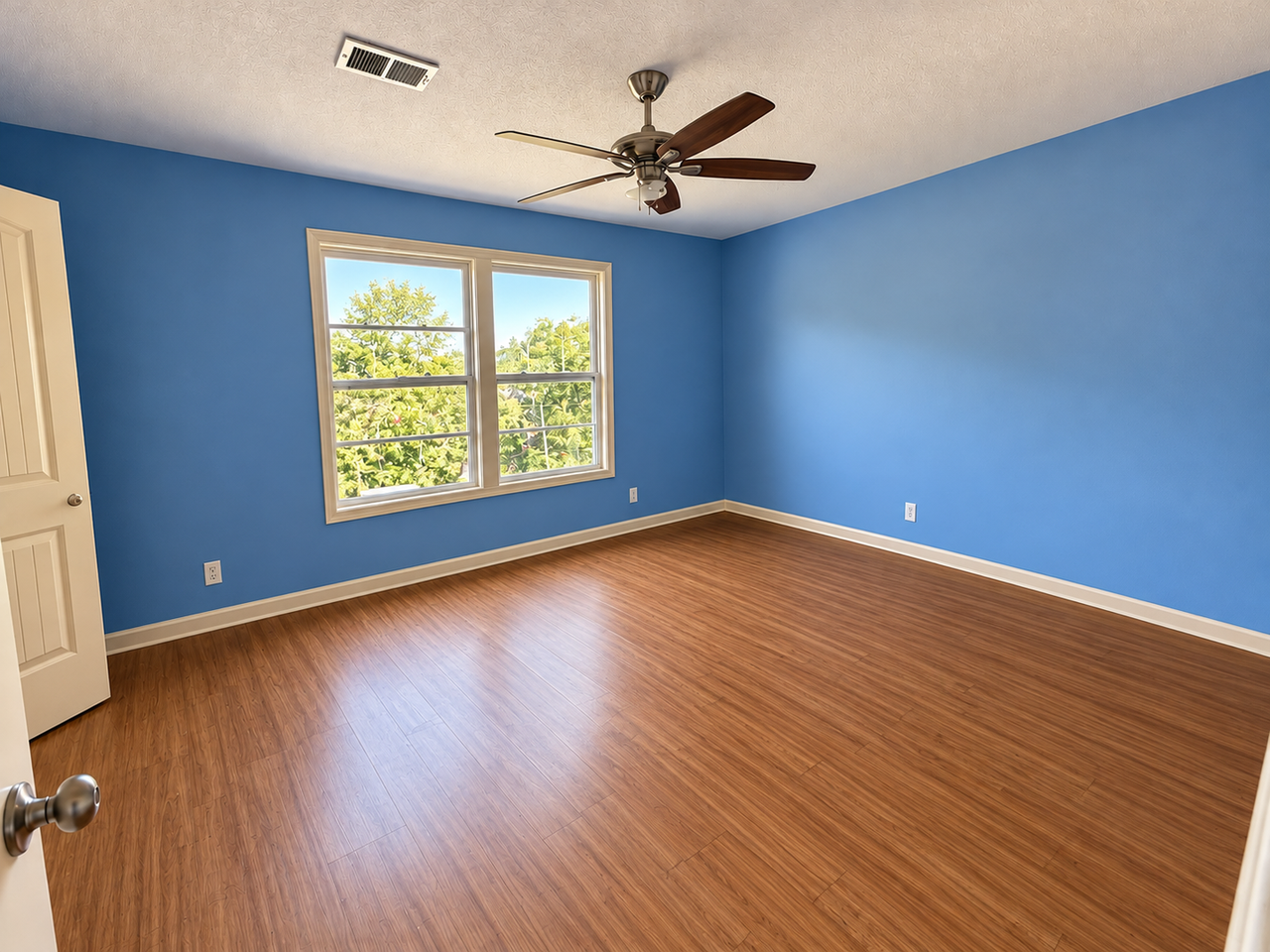 1120 Armstrong Ave - Photo 7 of 11