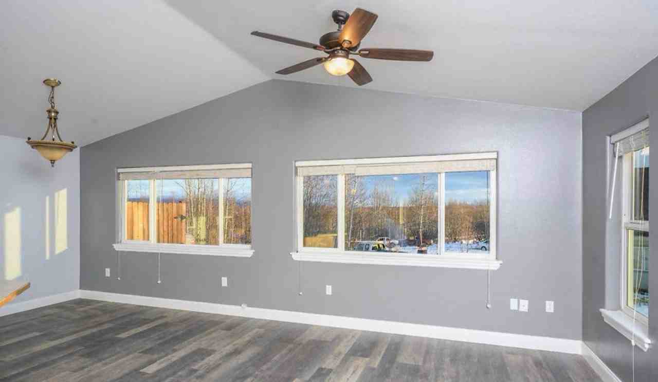 15995 W Jenalee Cir - Photo 5 of 11