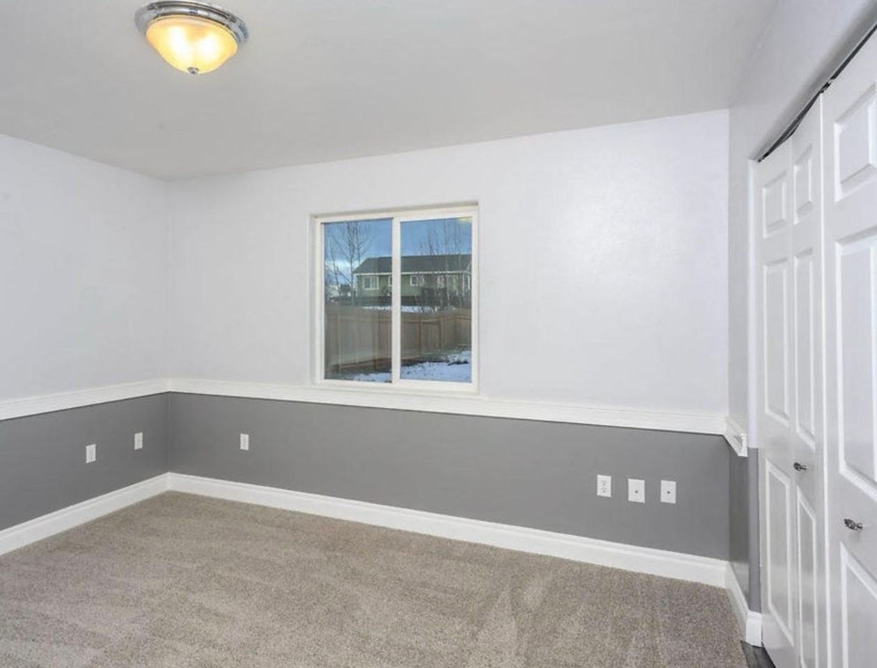 15995 W Jenalee Cir - Photo 6 of 11