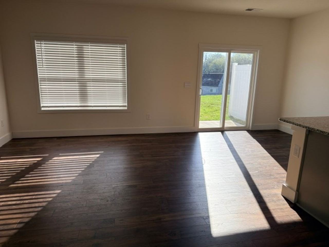 3538 Bisham Wood Ln - Photo 4 of 21