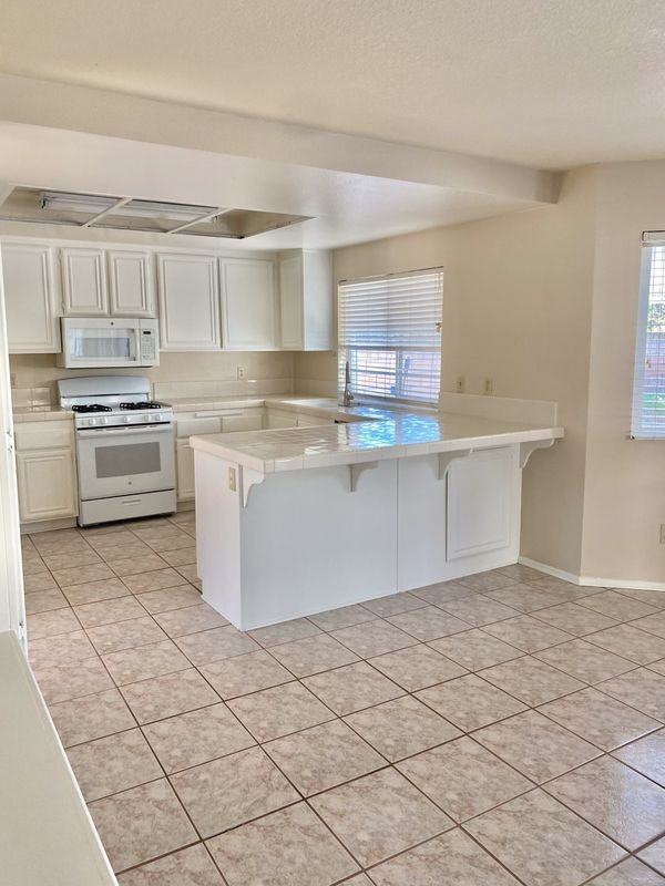 13232 Sequoia Ct - Photo 2 of 4