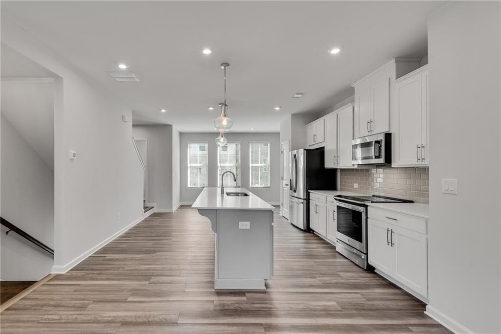 113 Jameson Dr - Photo 5 of 19