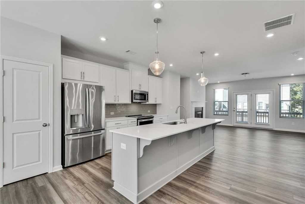 113 Jameson Dr - Photo 6 of 19