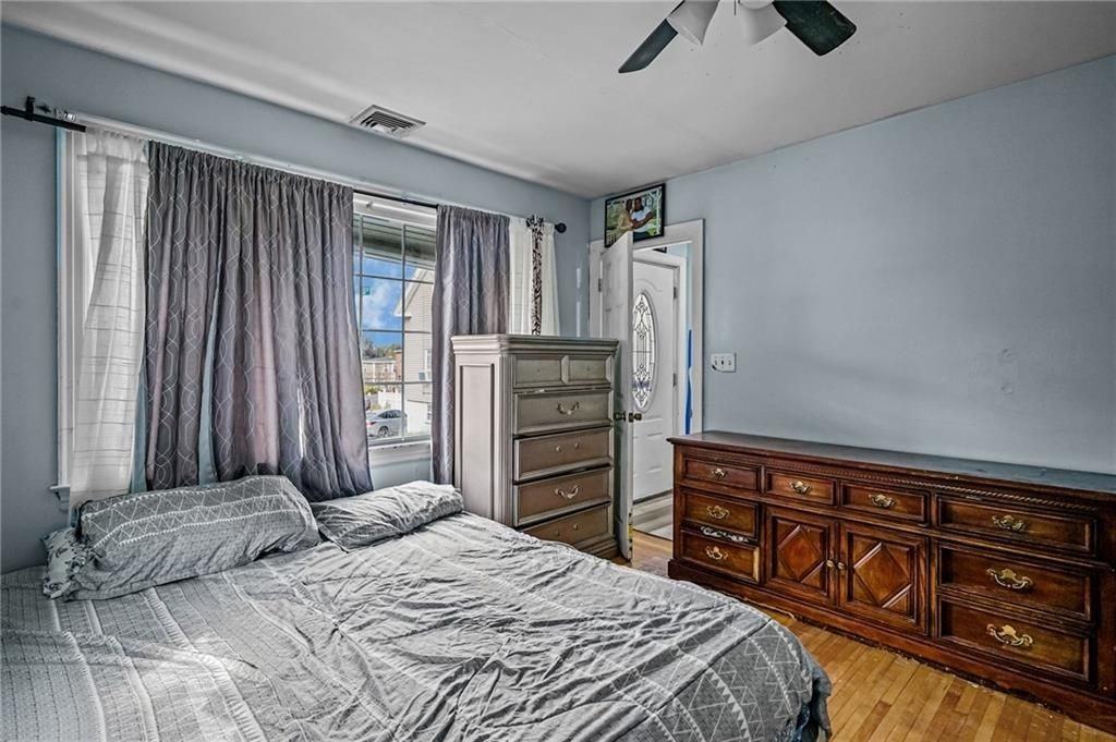 30 Touro St - Photo 5 of 38