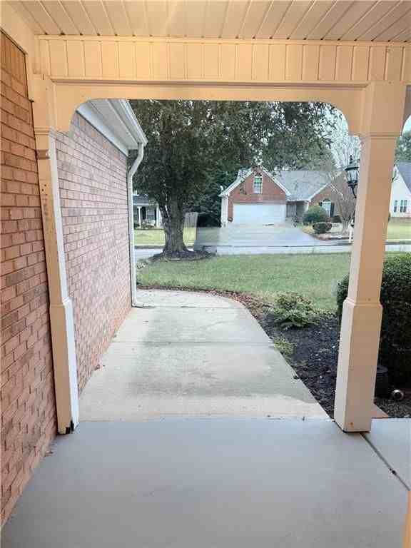 2106 Grant Ave - Photo 2 of 24