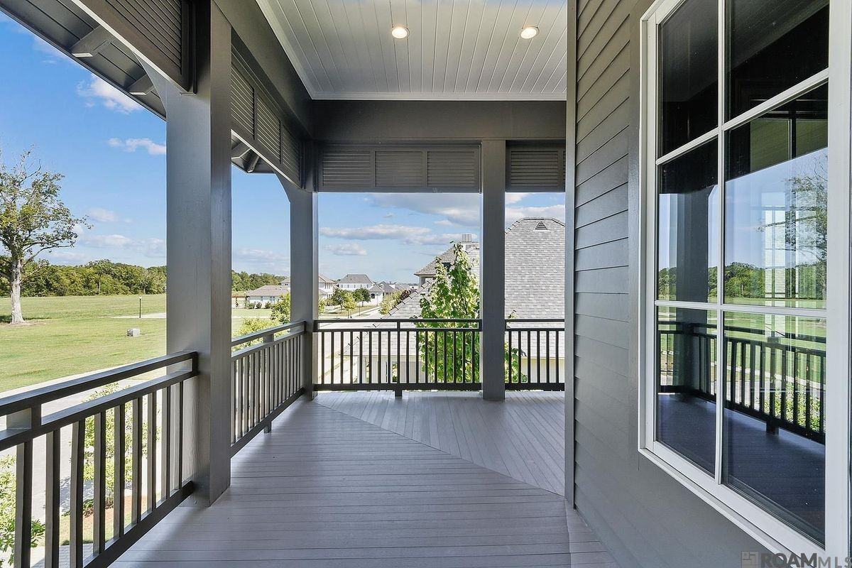 3056 Pointe Marie Dr - Photo 2 of 20