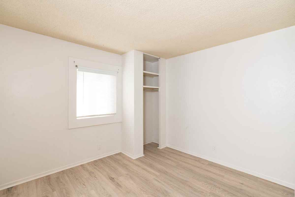 223 Madrona St ##C - Photo 5 of 15