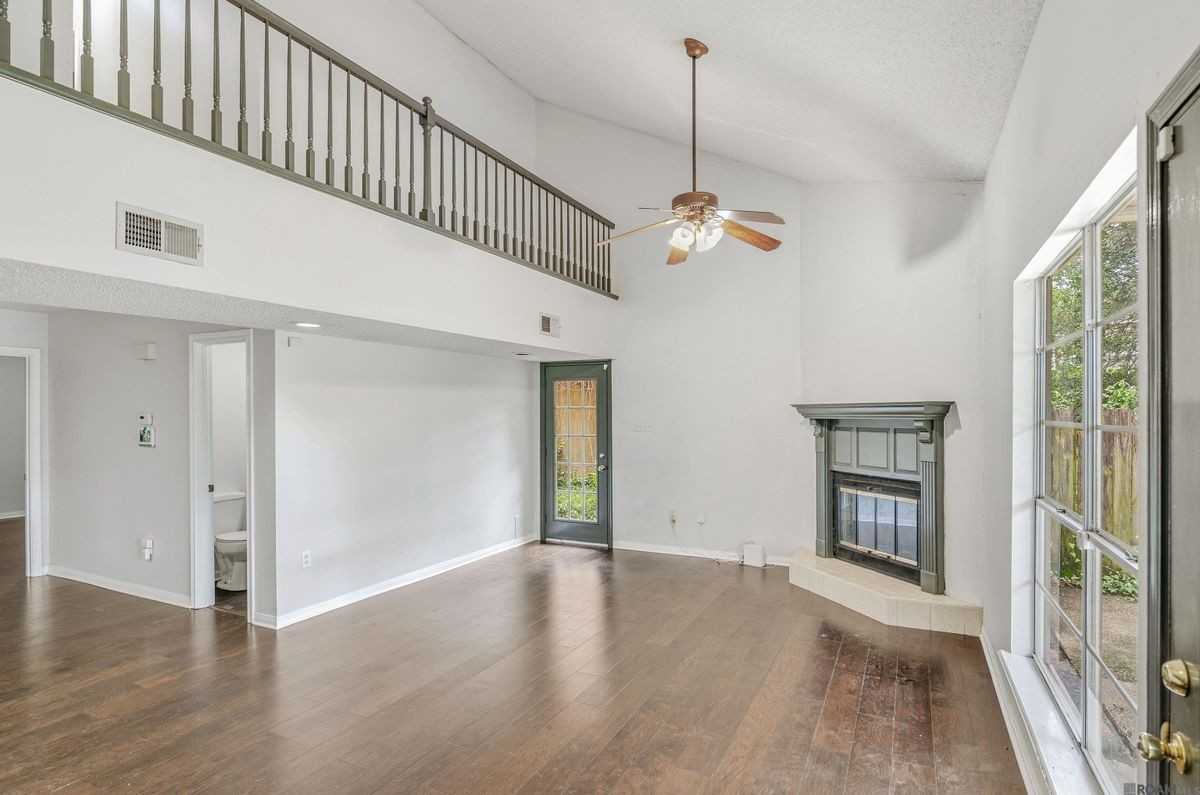 1881 Stonegate Ct - Photo 2 of 16