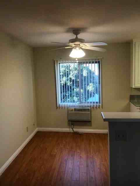 414 S Rose - Photo 6 of 10