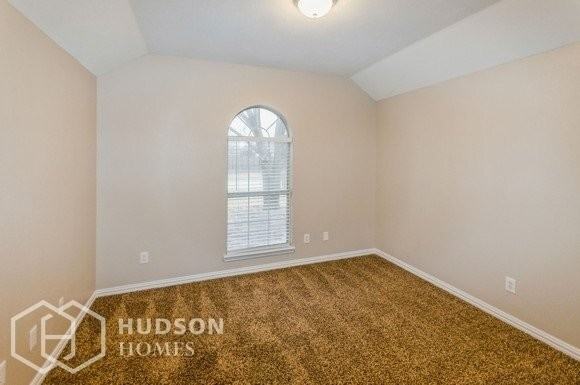 536 Meadow Ln - Photo 3 of 15