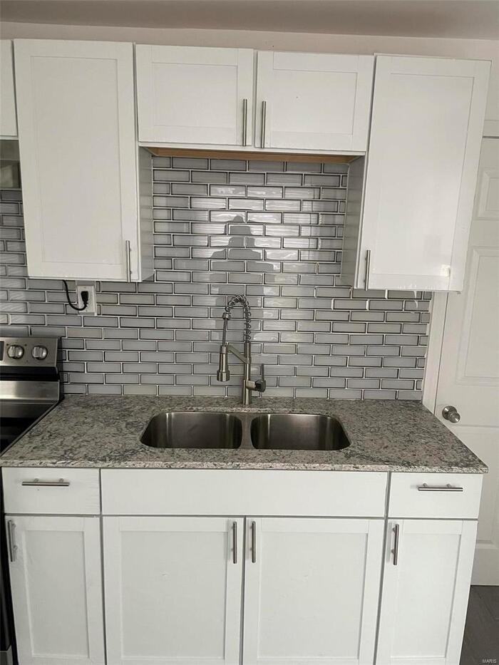 3265 Rex Ave - Photo 5 of 12