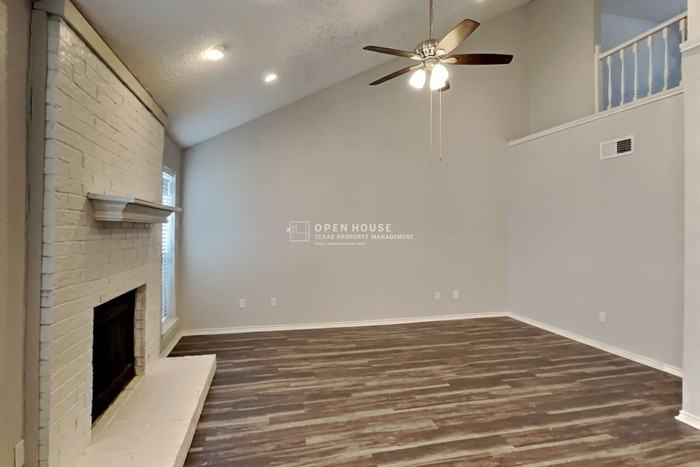 3901 Furneaux Ln - Photo 5 of 22