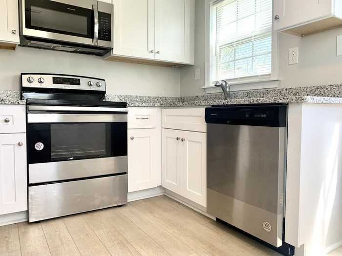 110 N Second St - Photo 2 of 12
