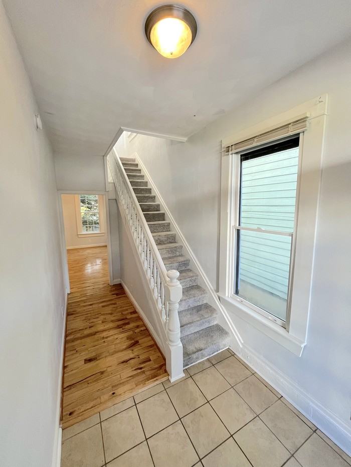 75 Webster Ave #75 - Photo 4 of 41