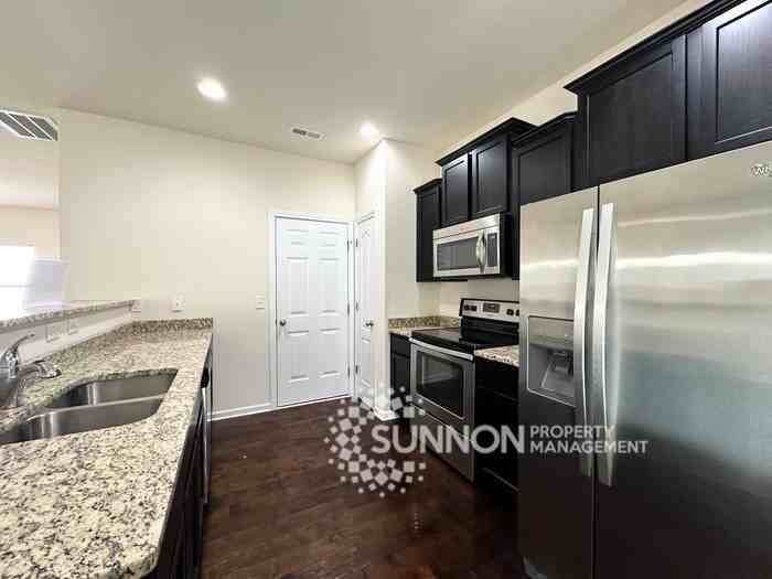 2601 Meadow Crossing Dr - Photo 5 of 27