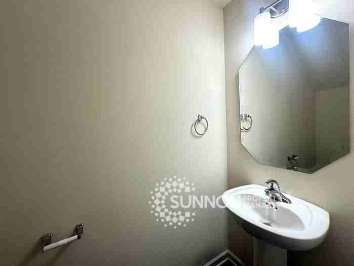 2601 Meadow Crossing Dr - Photo 7 of 27
