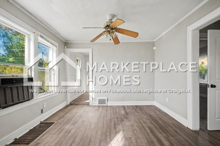 15751 Fairfield St - Photo 7 of 22