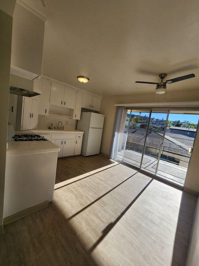 4436 Rosebud Ln #B - Photo 3 of 20