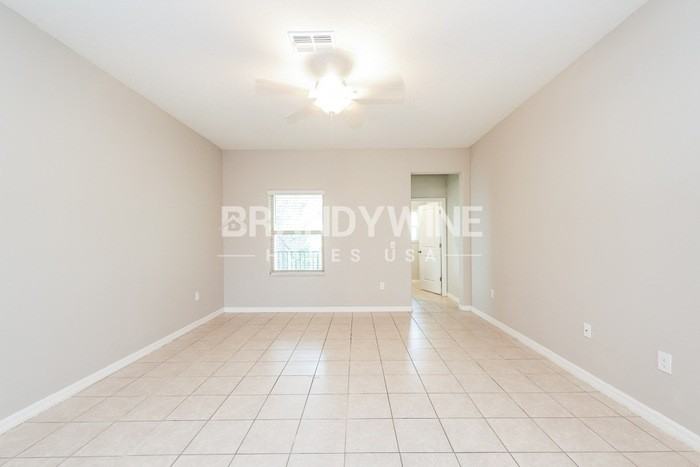 5612 Mercado Dr - Photo 5 of 32