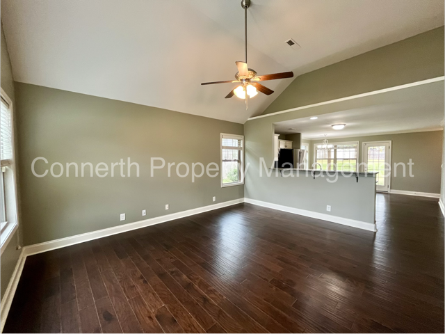 1118 Garrettsburg Rd - Photo 6 of 34