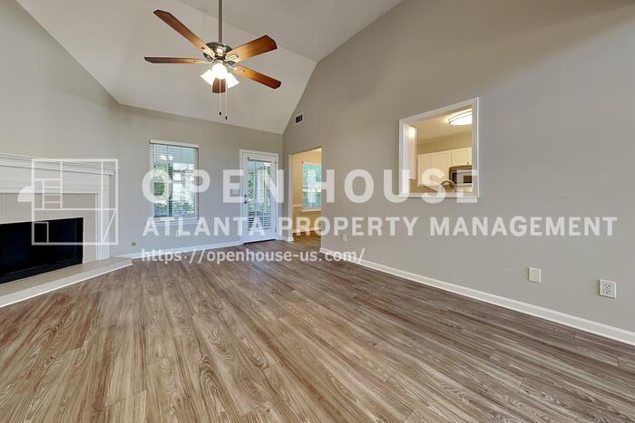 4332 Beaverton Cir - Photo 4 of 24