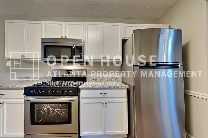 4332 Beaverton Cir - Photo 6 of 24