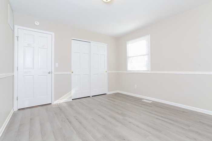 6879 Windwood Dr - Photo 7 of 10
