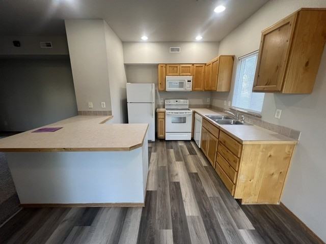 2015 E Whispering Willow Ln #102 - Photo 3 of 18