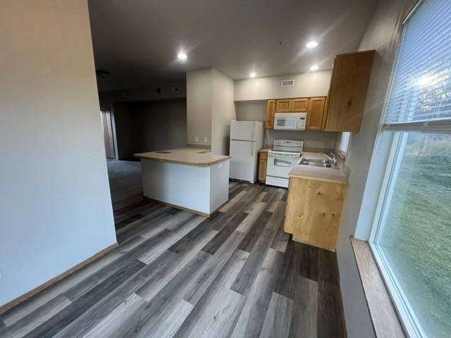 2015 E Whispering Willow Ln #102 - Photo 7 of 18