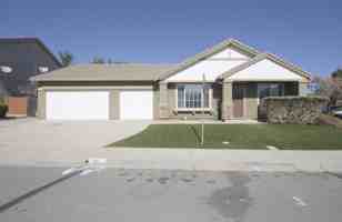 featured image of 7 Diamondwood Ct