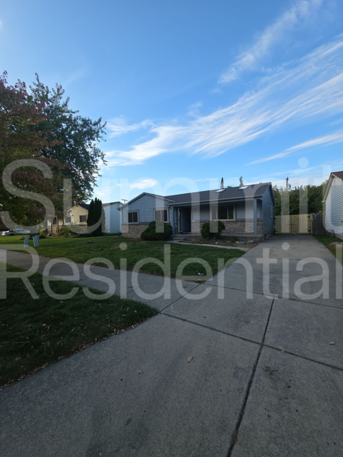 20417 Little Acres Dr