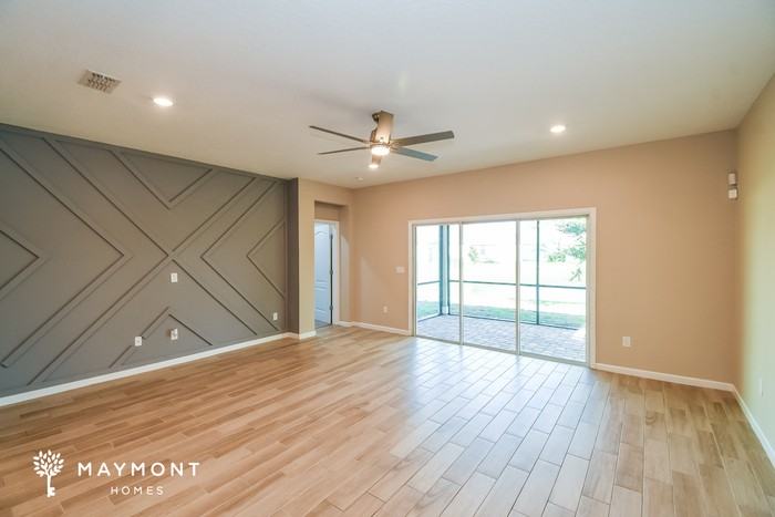 9913 Pavnes Creek Dr - Photo 5 of 13