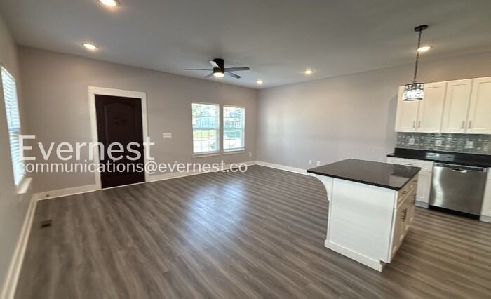 4417 Jersey Pike - Photo 5 of 22