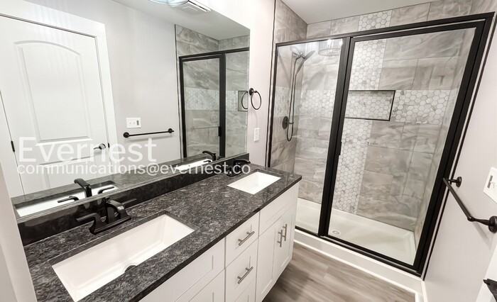 4417 Jersey Pike - Photo 6 of 22