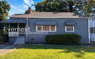 1749 Cleburn Ave Sw - Photo 1 of 1