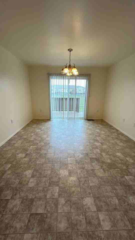 1163 Tallent Ct - Photo 4 of 9