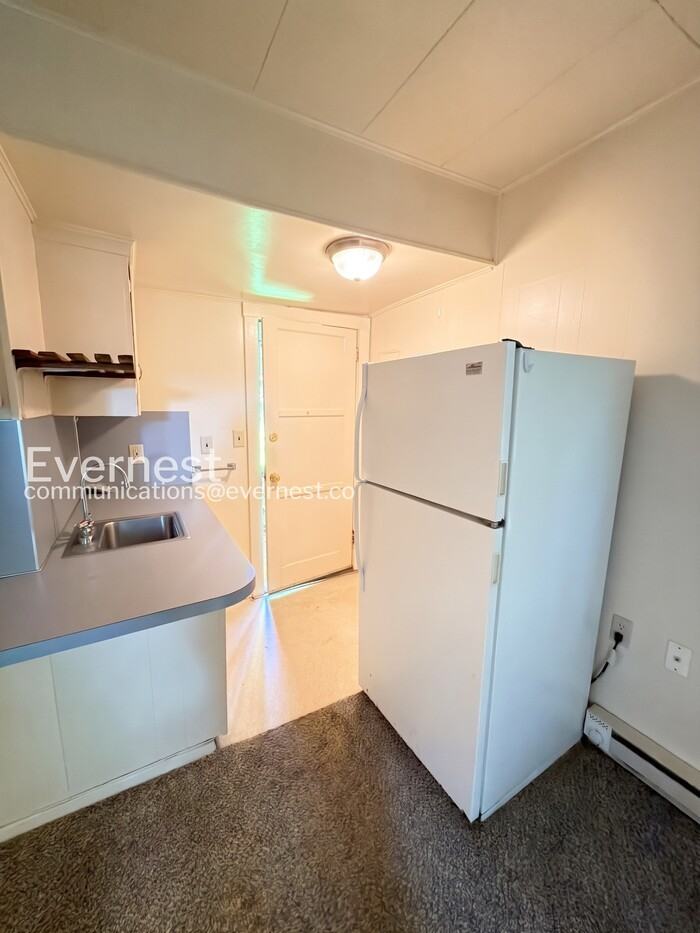 2159 Harris Aly #1 - Photo 2 of 13