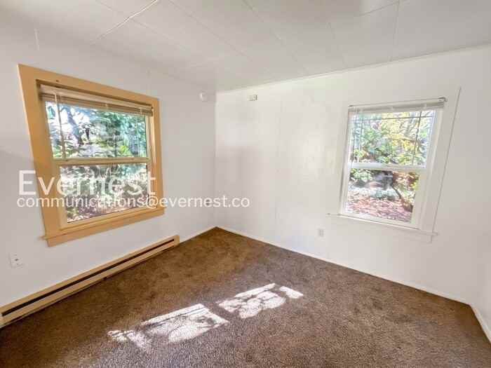 2159 Harris Aly #1 - Photo 4 of 13