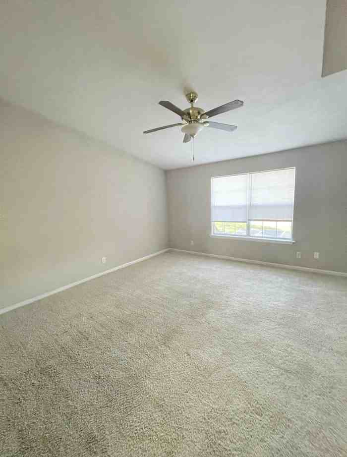 3551 Clover Meadows Dr #3551 - Photo 6 of 15