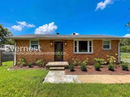 featured image of 4017 Meadow Rd